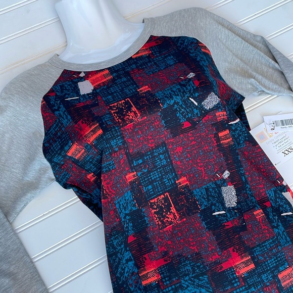 LLR - Abstract Printed Randy Top-#R-1 - Picture 10 of 12